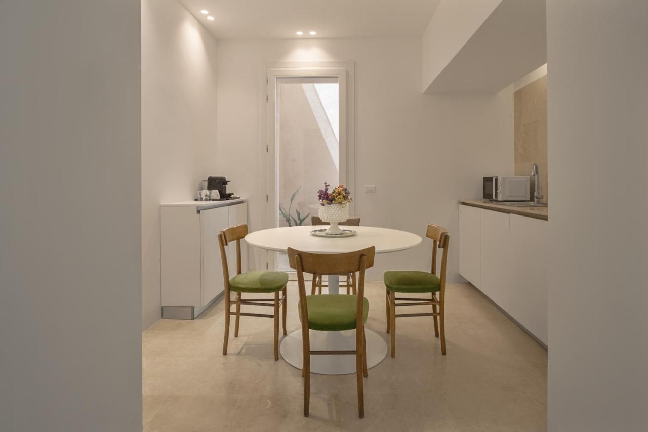 Casa Ruiz Suites Noto Buitenkant foto
