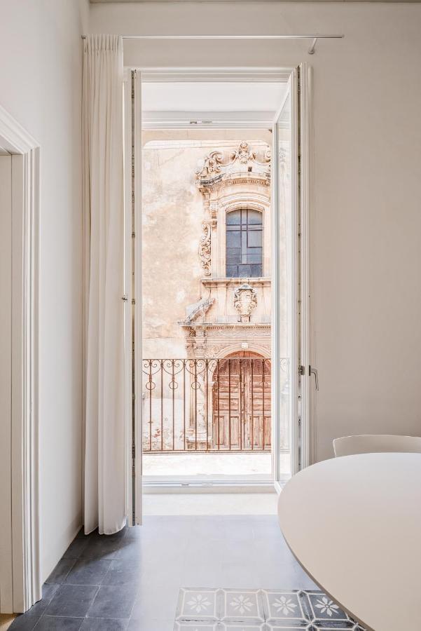 Casa Ruiz Suites Noto Buitenkant foto